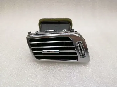 Mercedes CLS W218 left air vent A2188300154 ventilation nozzle ventilation grille left