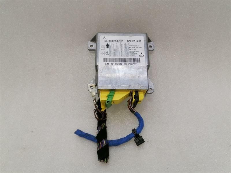 Mercedes CLS W218 Safety Module ECU A2189015200 Air Control Unit SRS