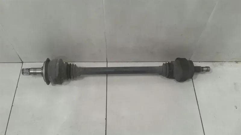 Mercedes S-Class W221 Drive Shaft Rear RE A2213504010 Rear Right Drive Shaft