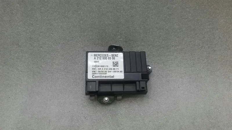 MERCEDES S-CLASS W221 FUEL PUMP MODULE A2129000306 ECU Fuel Pump