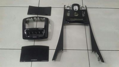 Mercedes S-Class W221 SWB Czarny jesion A2217204622 Fornir MOP Bar