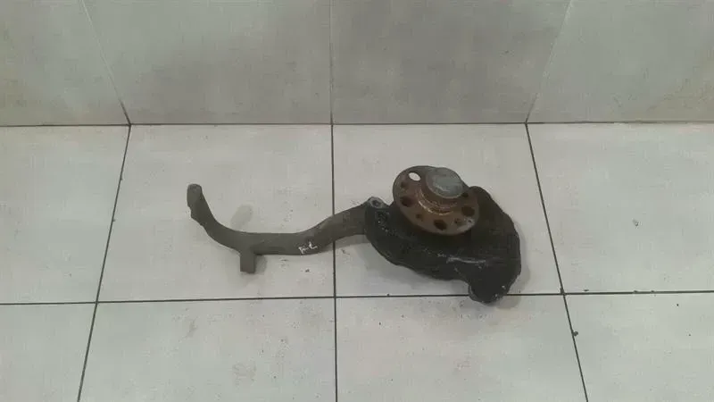 Mercedes S-Class W221 FLH Hub A2213324501 Wheel Bearing Housing Front Left MOPF