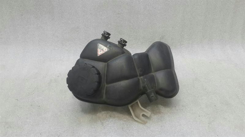 Mercedes S-Class W221 Expansion Tank A2215000349 Expansion Tank Coolant.