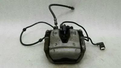 Mercedes E Class W238 Правый задний суппорт A0004237400 Задний правый тормозной суппорт