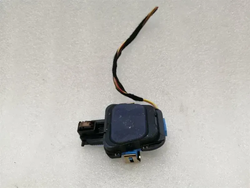 Mercedes S-Class W222 Night Vision/Rain Sensor A2229001310 Rain Sensor