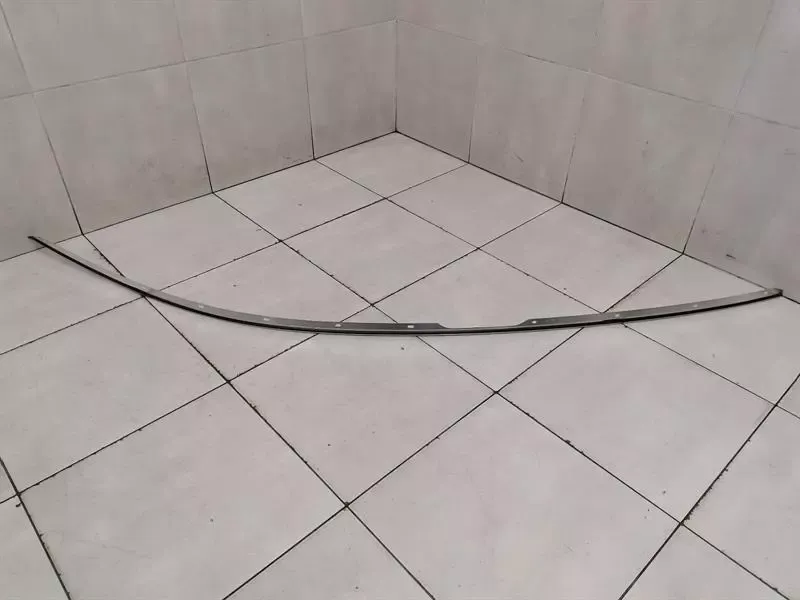 Maserati Quattroporte VI M156 Right Body Moulding 670043119 Strip Right