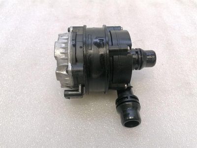Mercedes EQA EQA350 Additional Cooling Pump A0005002686 Coolant Pump Pump