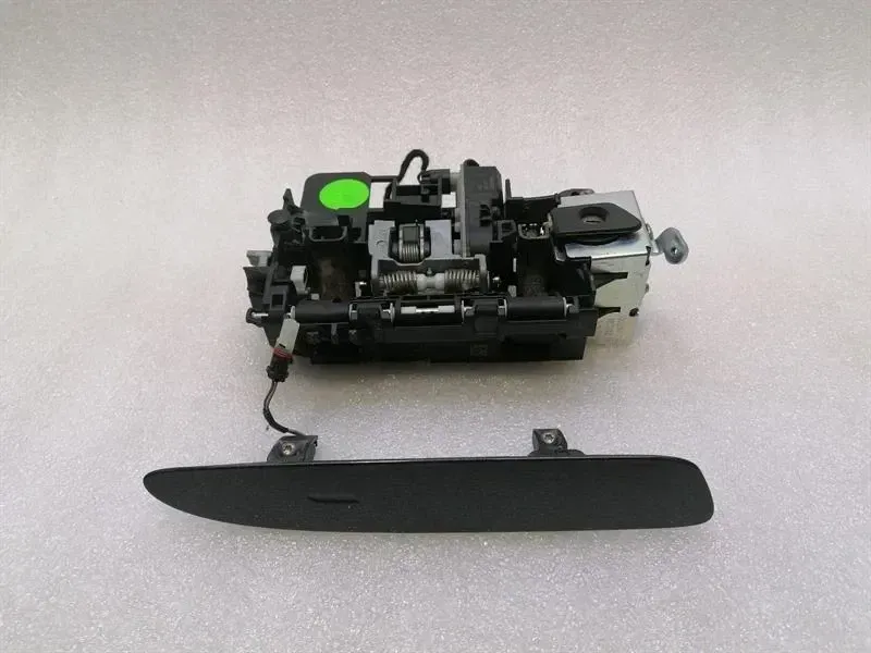 Porsche Taycan 9J door handle 9J1837206D FR VR door handle