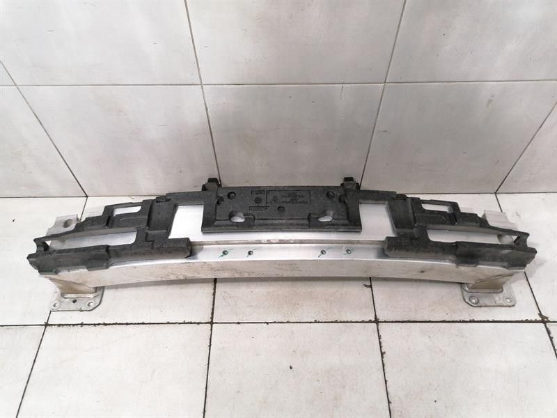 Porsche Taycan 9J rear bumper beam 9J1803184C rear bumper carrier