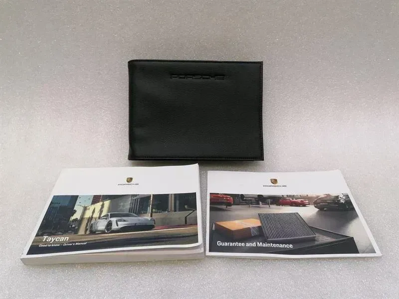 PORSCHE TAYCAN 9J SERVICE BOOKLET