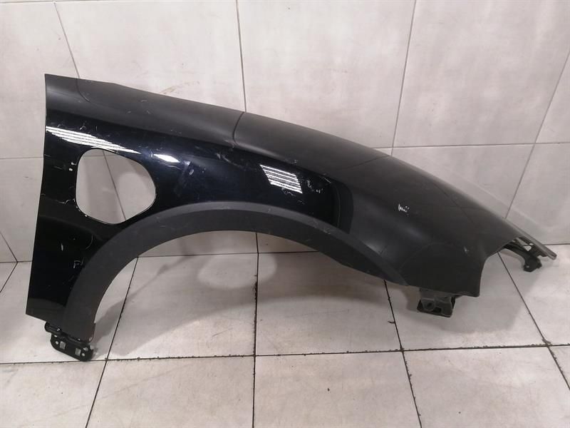 Porsche Taycan 9J Right Wing 9J1821102AY WITH POWER DOOR Front Right Fender