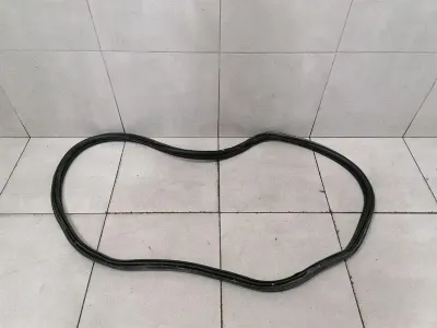 Porsche Taycan 9J Уплътнение на вратата 9J1827705A Уплътнения на вратата на капака на лодката