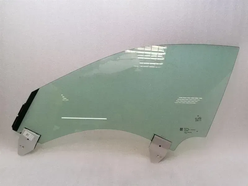Porsche Taycan 9J left front door glass 9j1845019 door window front left