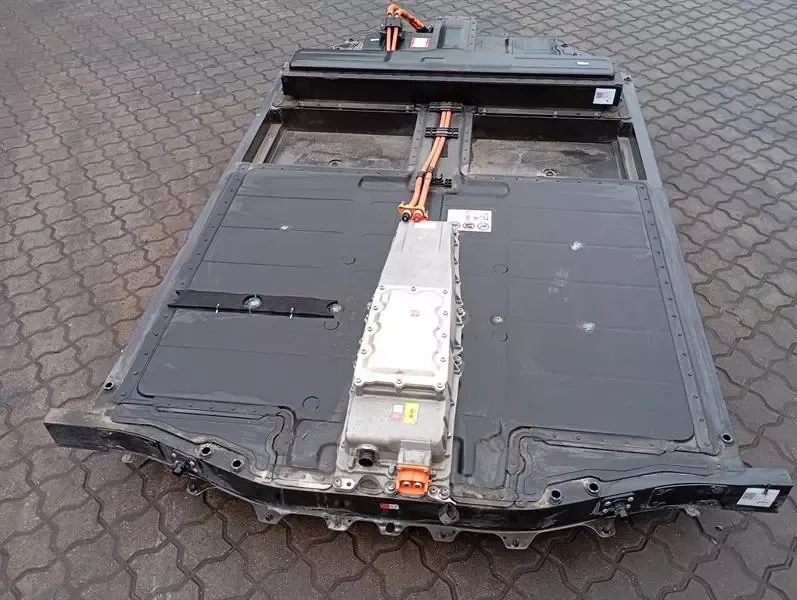 Porsche Taycan 9J electronic module 9J1915100AR BATTERY 93kWh 12Ah control unit