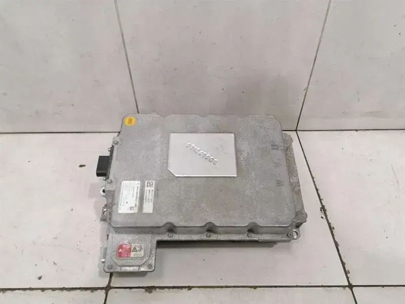 Porsche Taycan 9J Converter Inverter 9J1907123F Control Unit Voltage Converter