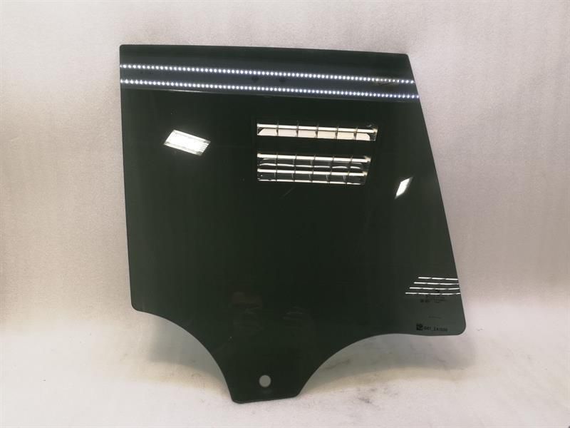 BMW iX3 G08 right rear door glass 51377388828 door window rear right