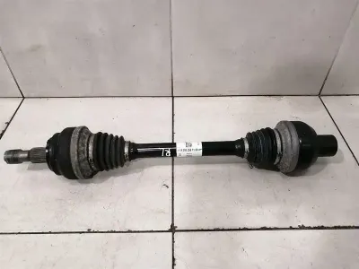 Mercedes EQC400 EQC N293 Kreisā aizmugurējā piedziņas vārpsta A2933501100 Piedziņas vārpsta aizmugurē