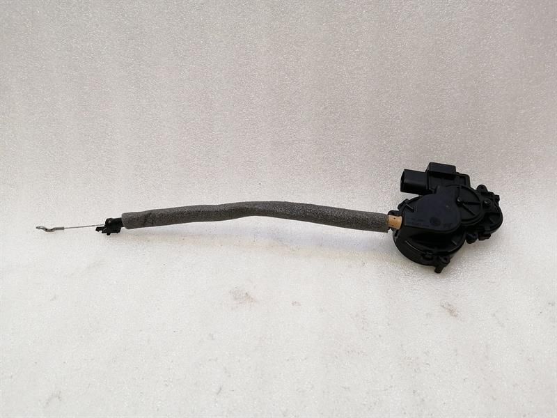 Porsche Taycan 9J Tailgate Closing Lock 9J1827888 Tailgate Lock