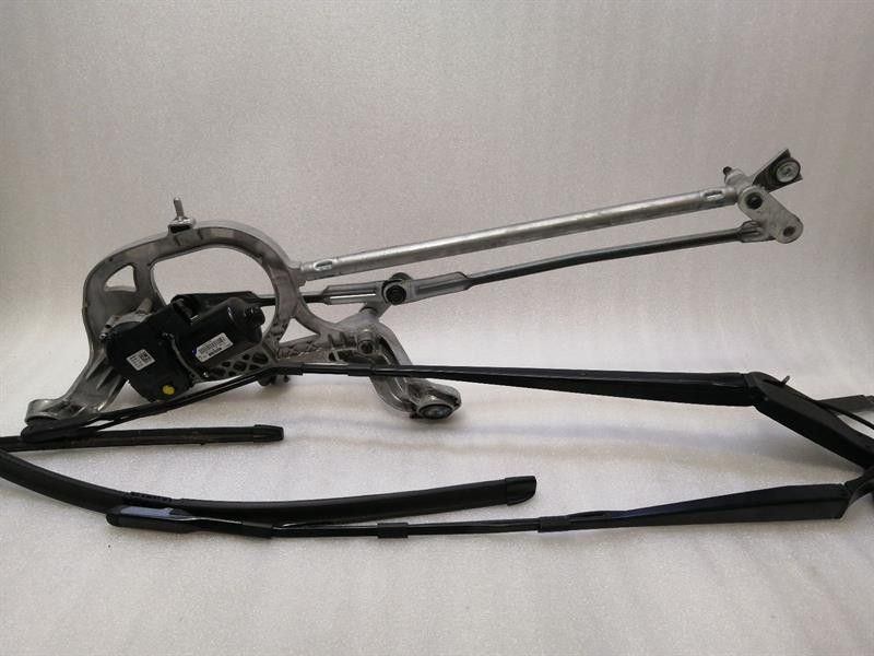 Tesla Model X P100D Front Wiper Motor 1076075-00-B Wiper Motor Front RHD UK