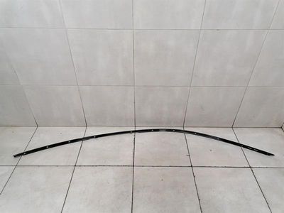 Audi E-Tron GT Listwa dachowa prawa 4J3853262 Belka ramy dachu prawa