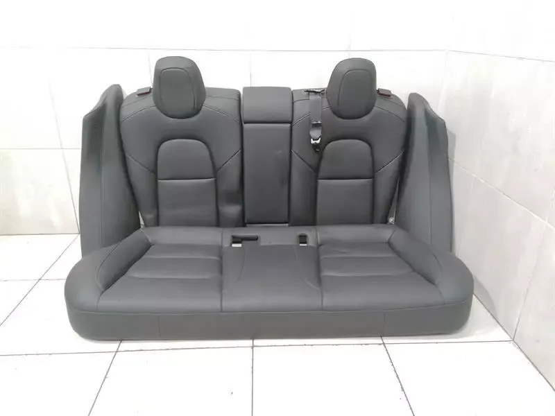 Tesla Model 3 Standard Range Rear Seat 1452685-00-B Rear Seat Pure Black