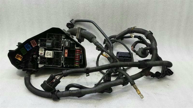 Porsche Cayenne 958 92A Fuse Box with Wiring 7P5971072B Fuse Box