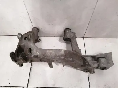 Porsche 911 996 Underram Vänster bak 996331155Z0 Axelram Bakaxel Vänster