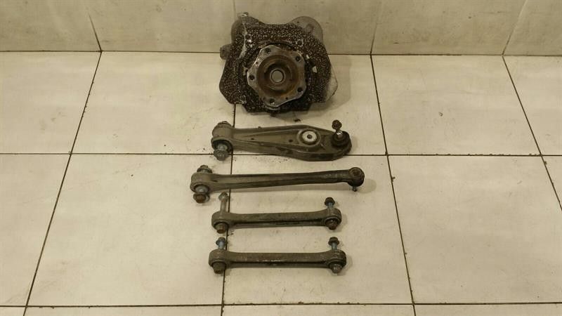 Porsche 911 997 Right Rear Hub 99733161207 Wheel Bearing Housing Rear Right