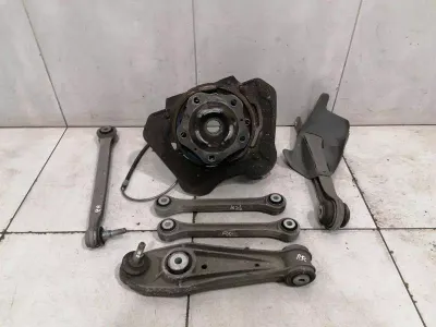 Boîtier de roulement de roue arrière droit pour Porsche 911 997 GT3 (99733111207)