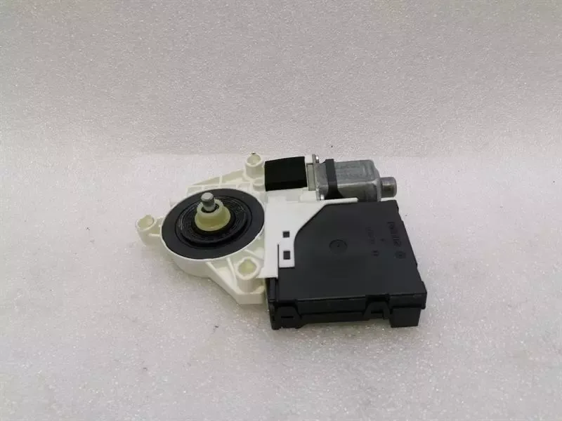 Porsche 911 997 door window motor 99762419200 passenger window regulator motor