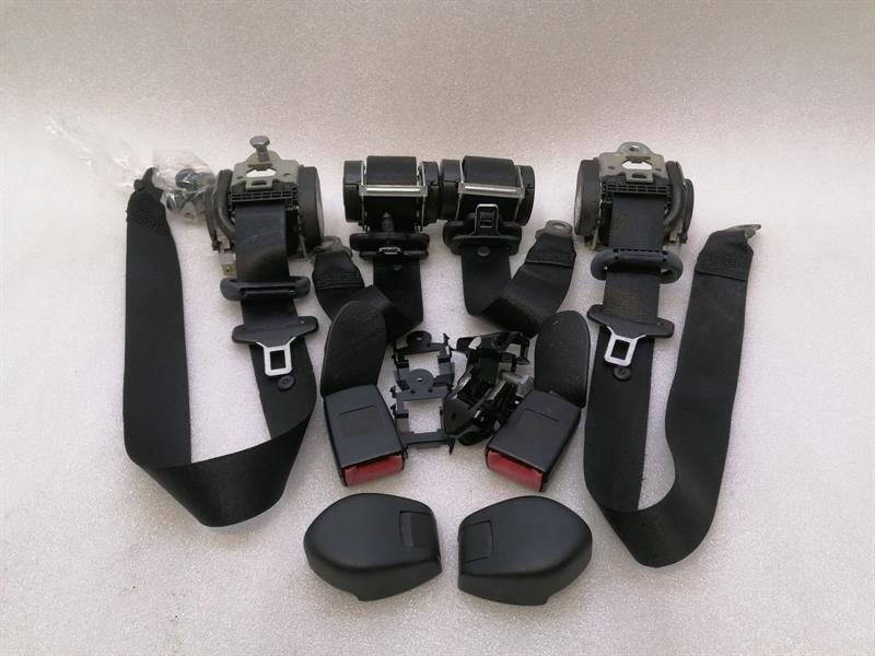 Porsche 911 996 Seatbelt Set of 4 99780303300 Seat Belt Set Coupe