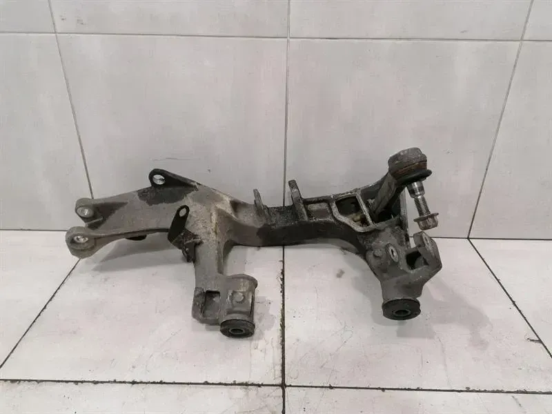 Porsche 911 996 subframe rear right 99633105602 axle frame rear axle re