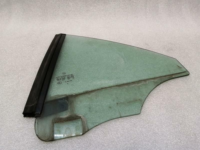 Mercedes SLK R171 left rear quarter glass A1717350100 door window 1/4 rear left