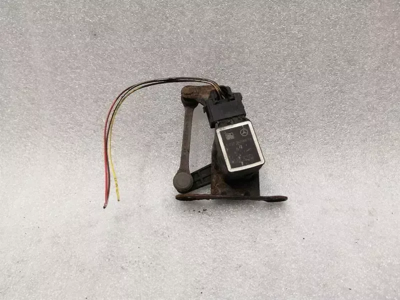 Mercedes SL R230 Left Front Xenon Level Sensor A0025428818 Level Sensor Left