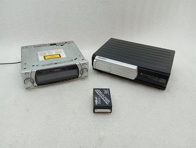 Lecteur CD Porsche 911 996 Contrôleur de système audio Sony MEX=100NV