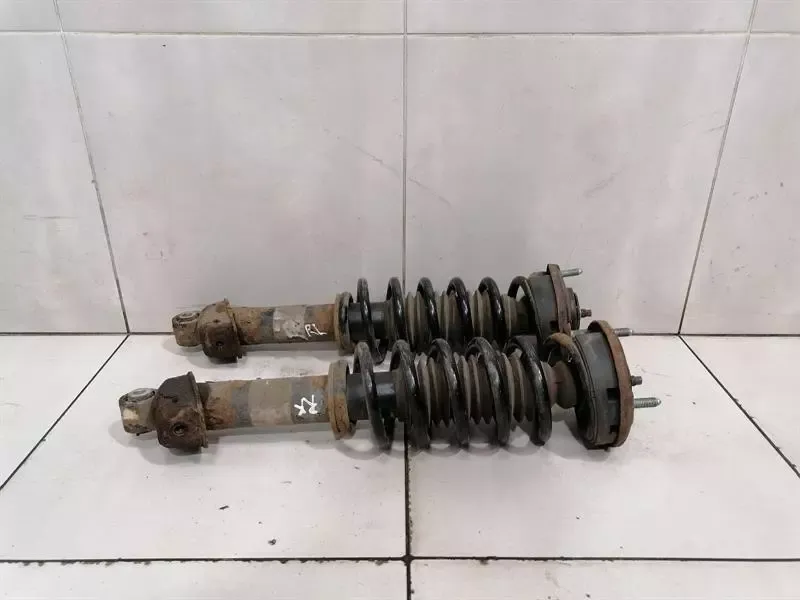 Porsche 911 996 Shock Absorber Rear Set 99633305133 Shock Absorber Rear Set