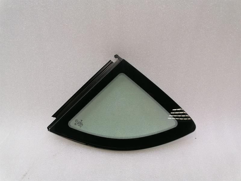 Porsche Cayman 987 left rear quarter glass 98754311102 door window 1/4 rear left