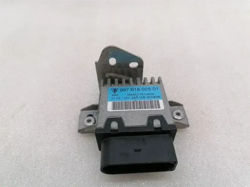 Porsche Cayman S 987 Fuel Pump Module 99761802501 Control Unit Fuel Pump