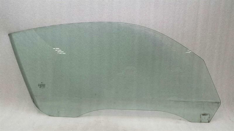Porsche Cayman S 987 right front door glass 98754251208 door window front right