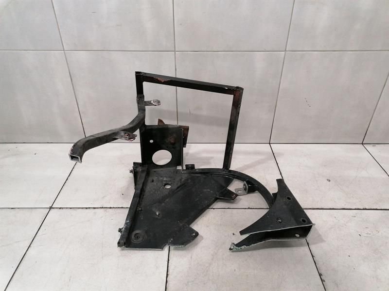 Ferrari 360 F131 Right Radiator Carrier 65940700 Kuhler Holder Right