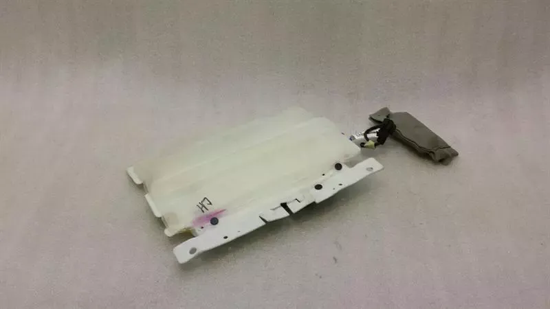 Mercedes GLK X204 Left Seat Adapter A0009105102 Seat Lordose Left