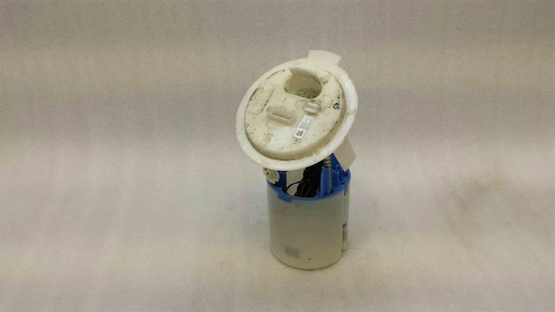 Mercedes GLK X204 Fuel Pump Electric A2044700794 Fuel Pump V6
