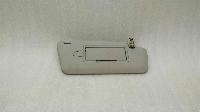 Mercedes GLK X204 FRH Sun Visor A2048106210 Sun Visor Trim Panel Right