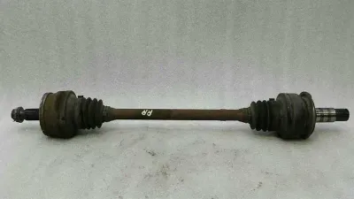 Mercedes CLK 350 W209 Drivaxel Bak Höger A2033505356 RRH Drivaxel