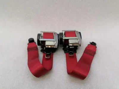 Porsche Boxster 981 front seat belt 98180303303 red seat belt belt front