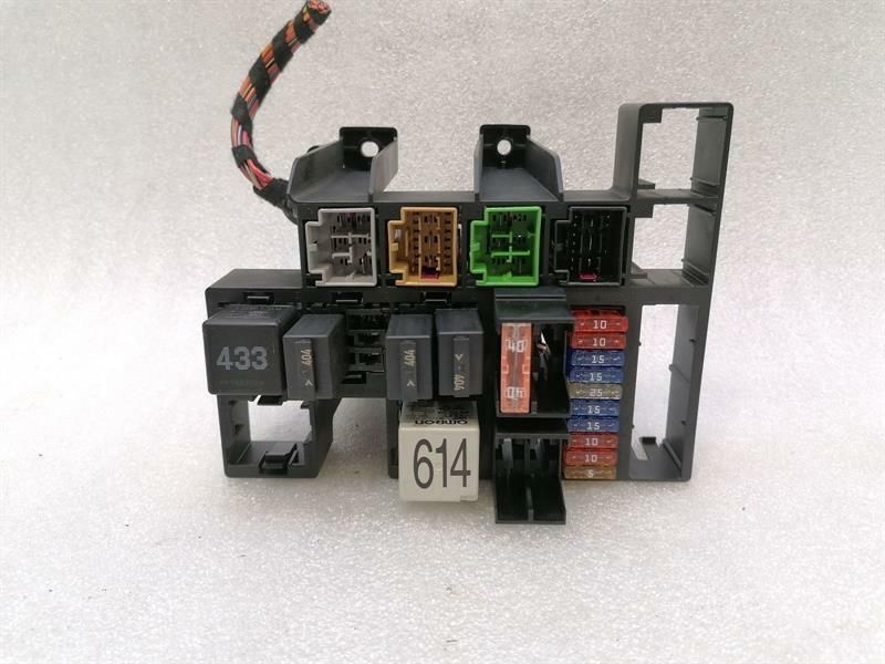 Porsche Boxster 981 Fuse Box 98161285002 Fuse Box