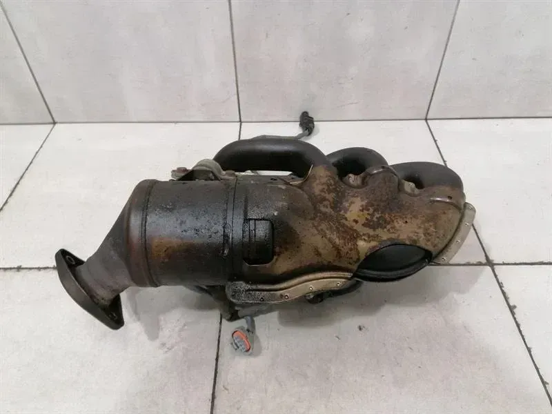 Porsche Boxster 981 Catalytic Converter 98111321101 Left Catalytic Converter Left