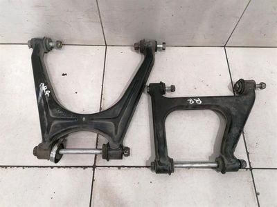 Bras de suspension arrière droit Ferrari F355 F129 Spider 159374 Guidon arrière droit