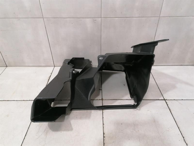 FERRARI 458 UPPER RH DUCT, LOWER SECTION 85531300 SPECIAL NEW