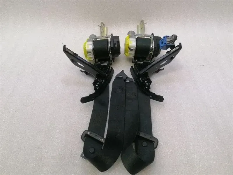 LEXUS RX RX450h AL20 seatbelt set of 2 seat belt belt